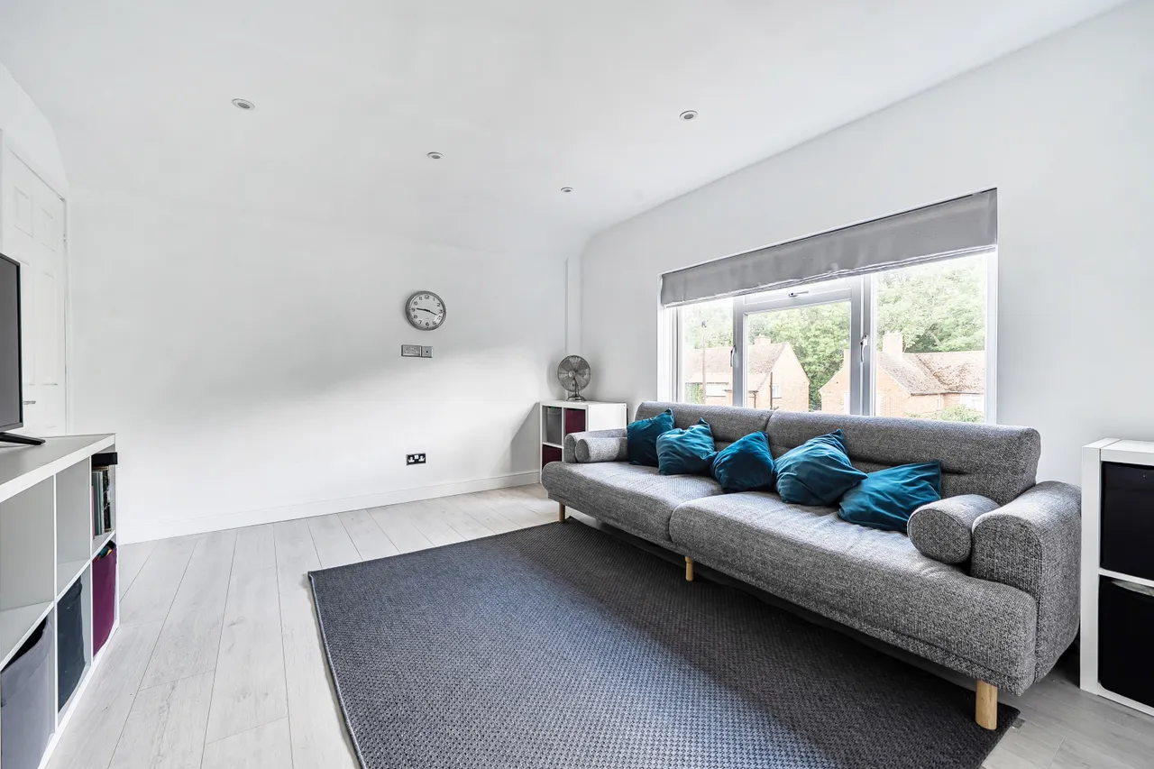 Stevenson Road, Hedgerley, SL2, photo 11