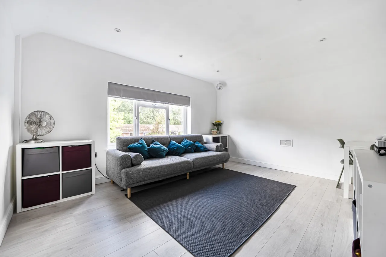Stevenson Road, Hedgerley, SL2, photo 12