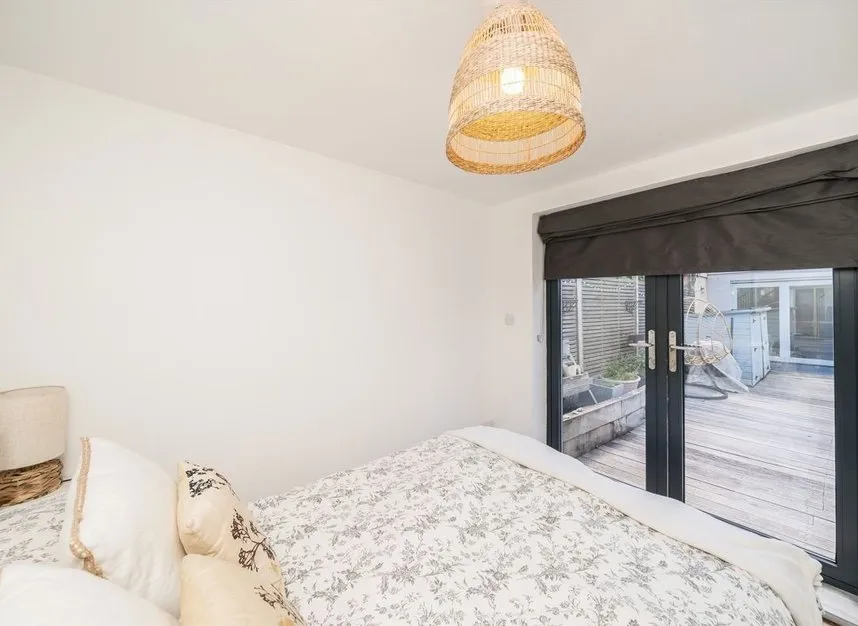 Cleaveland Road, Surbiton, KT6, photo 9