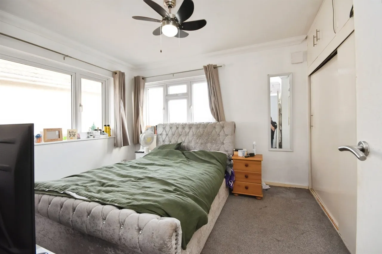 Karen Close, Brentwood, CM15, photo 9
