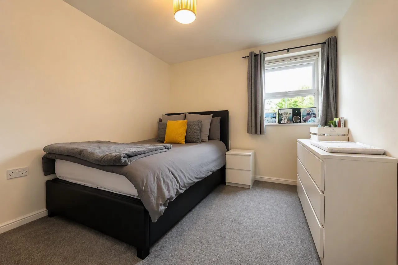 Holyhead Mews, Cippenham, photo 6