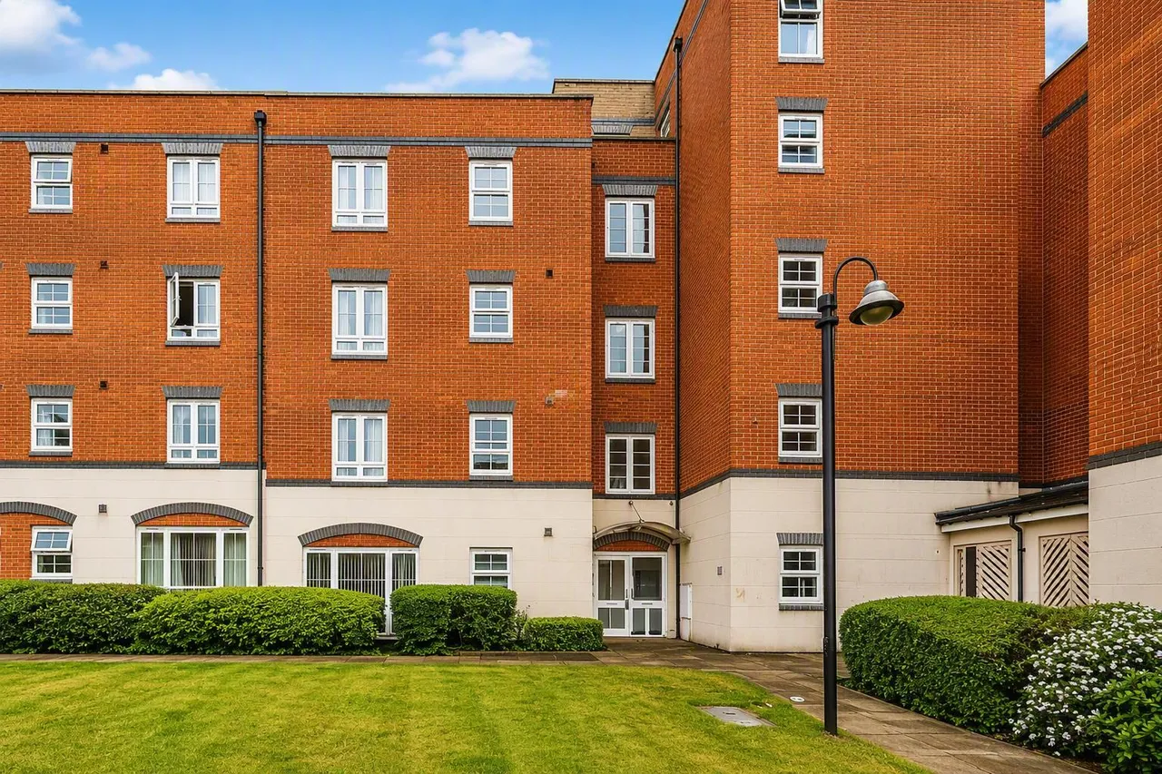 Holyhead Mews, Cippenham, photo 8