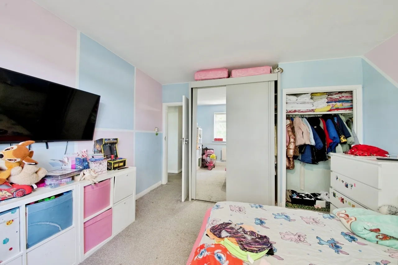 The Poplars, London, N14, photo 11