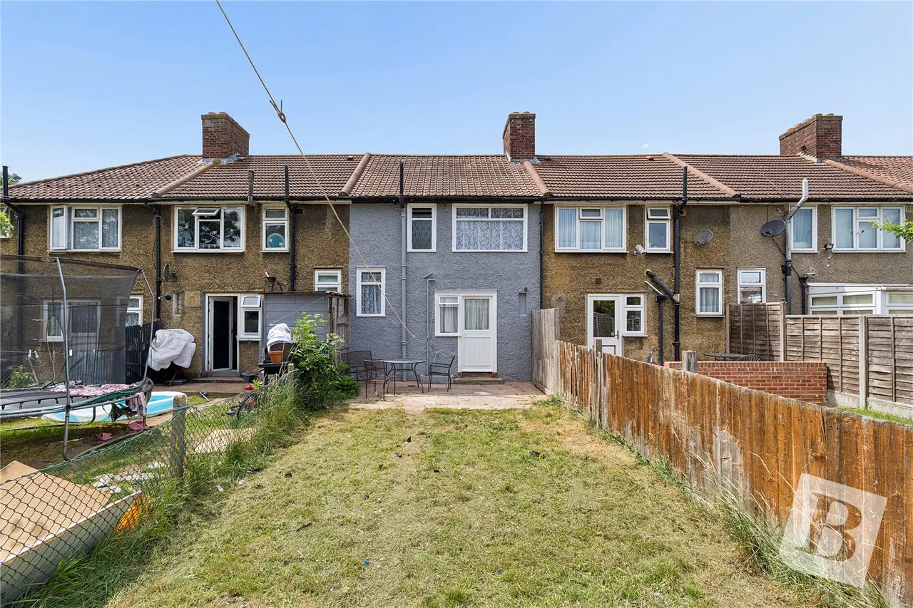Rogers Gardens, Dagenham, RM10, photo 11