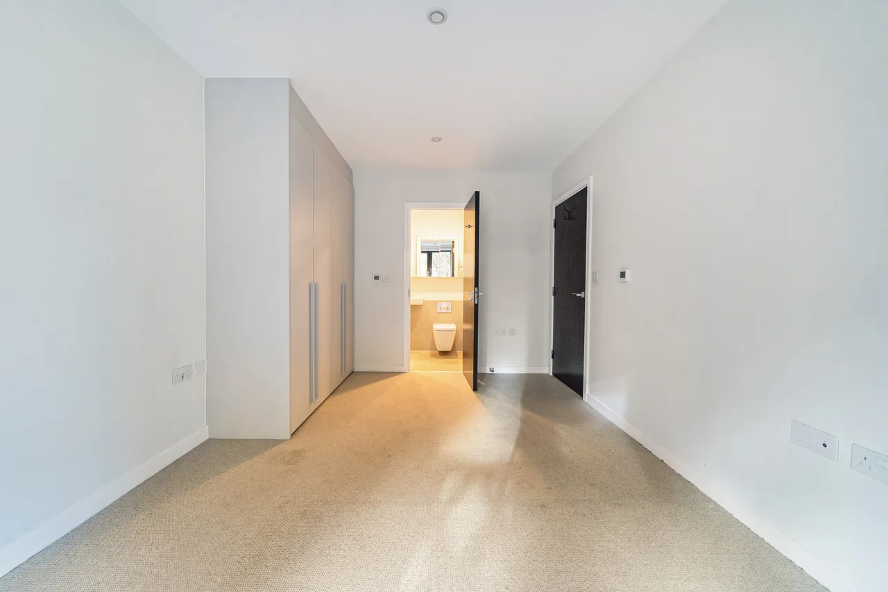 113 Sarsen House, Middle Road, Hanwell, photo 12