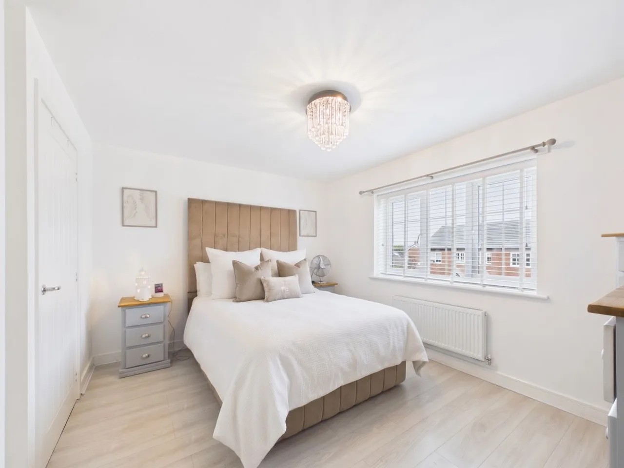 Plover Crescent, Wakefield, WF1, photo 10