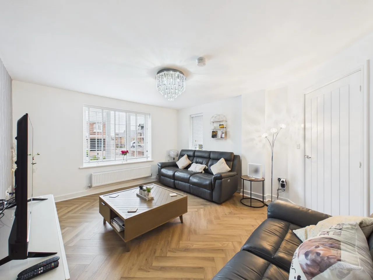 Plover Crescent, Wakefield, WF1, photo 5