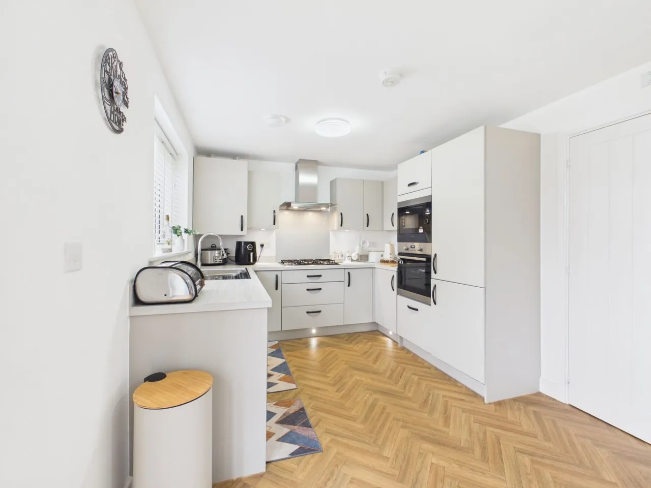Plover Crescent, Wakefield, WF1, photo 4
