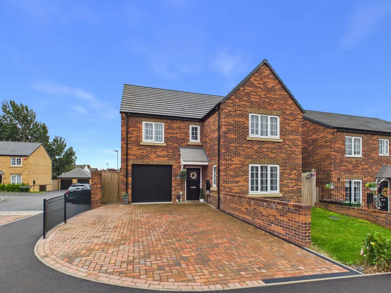 Plover Crescent, Wakefield, WF1, photo 21