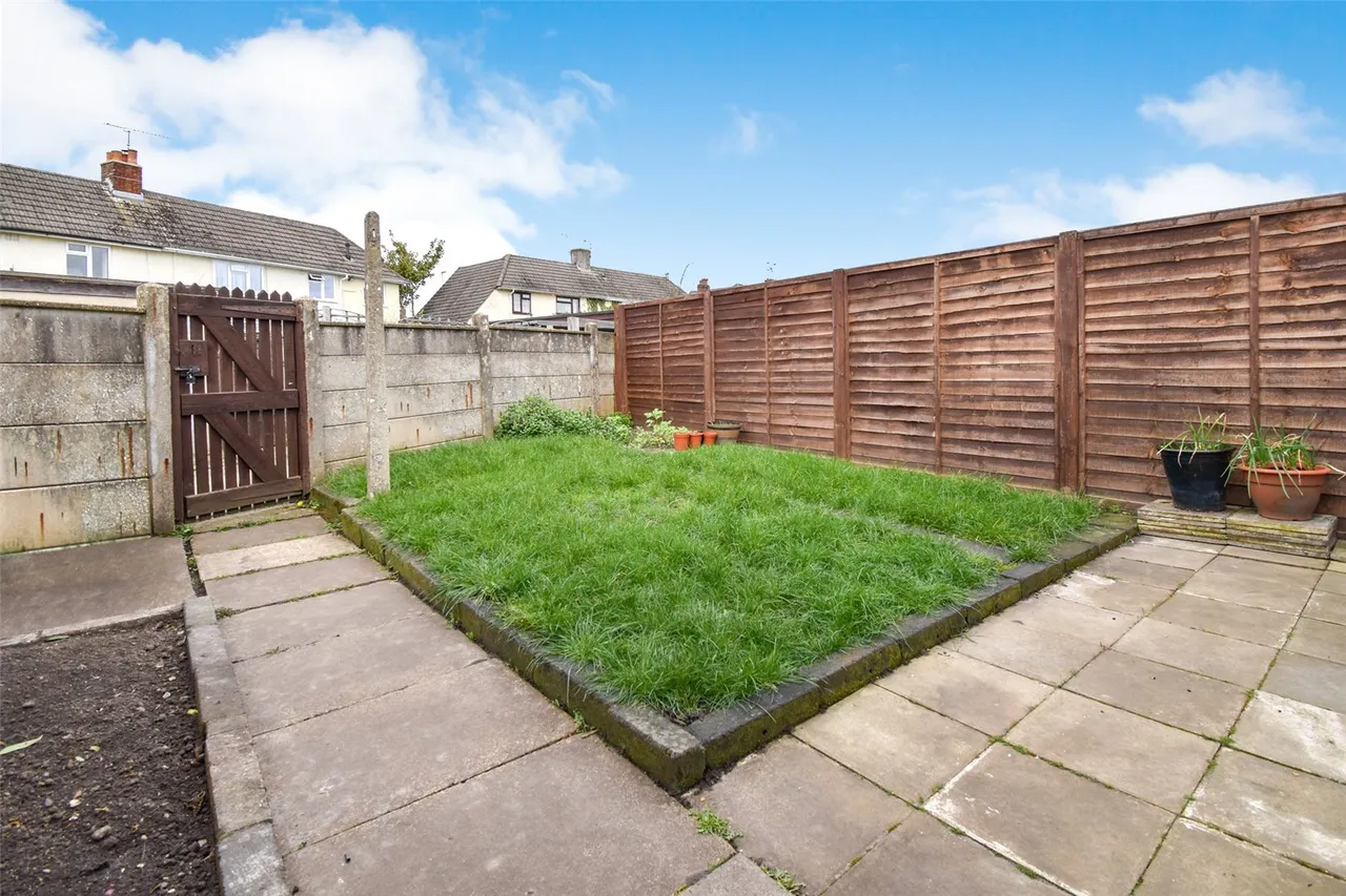 Andover Way, Aldershot, Hampshire, GU11 3RJ, photo 16