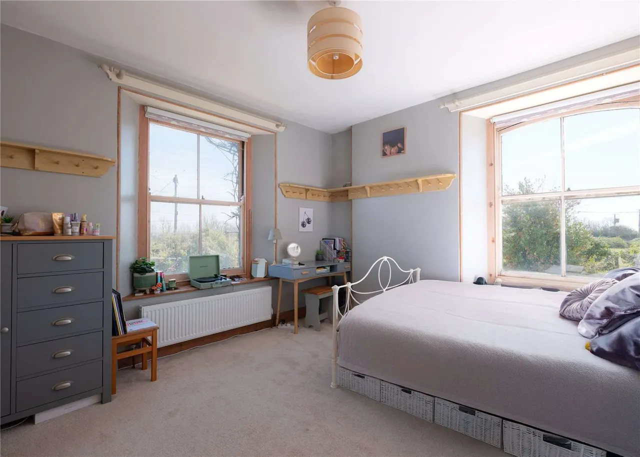 Launceston, PL15, photo 13