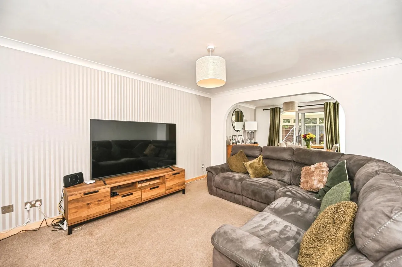 Kirkham Close, Great Sankey, Warrington, Cheshire, WA5, photo 2