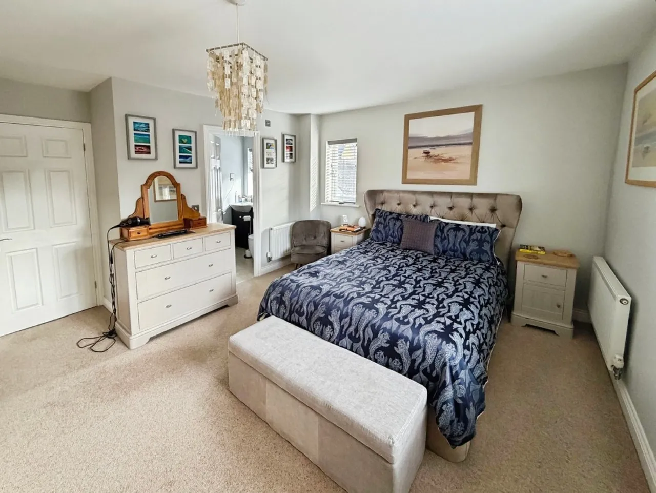 Caspian Gardens, Westbury, photo 12