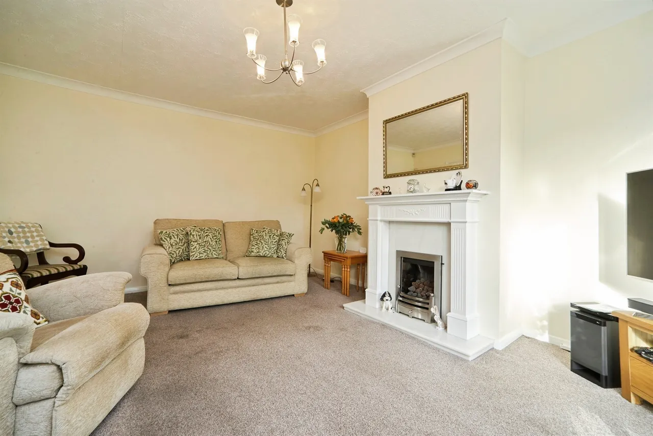 Red Hall Way, LEEDS, photo 5