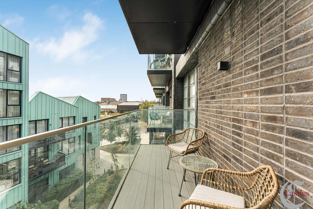 Hart Yard, E3, photo 5