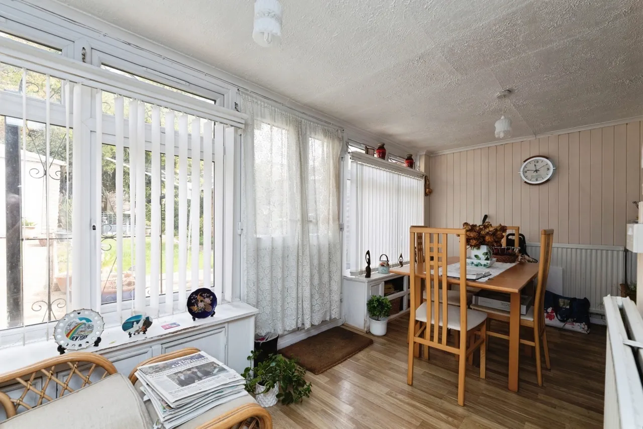 Southend Road, Woodford Green, IG8, photo 3