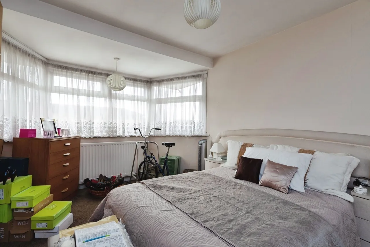 Southend Road, Woodford Green, IG8, photo 7