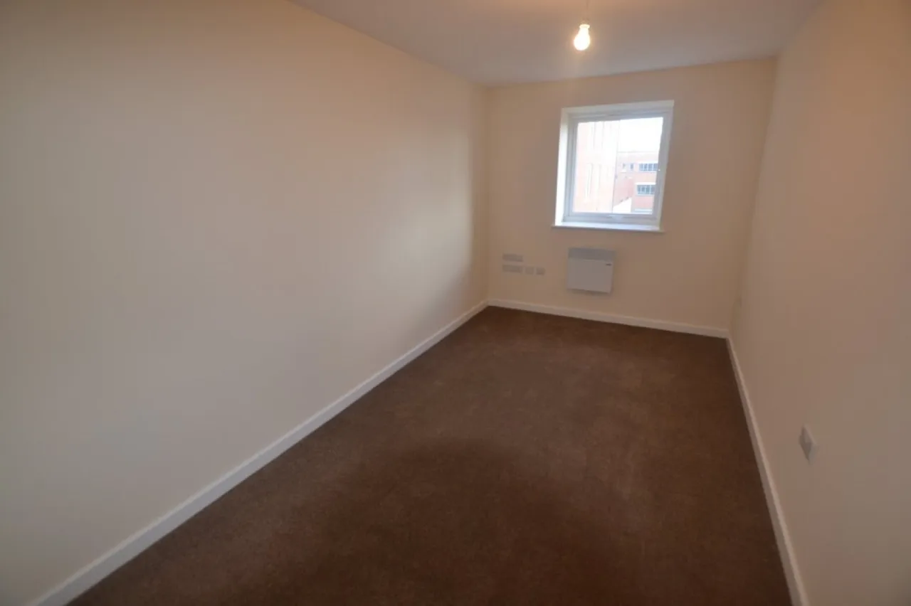 Crecy Court, Lee Circle, LE1, photo 5