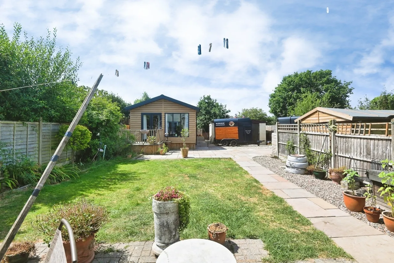 Tamworth Road, Wood End, Atherstone, Warwickshire, CV9, photo 28