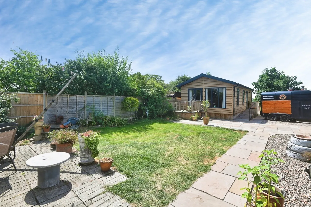 Tamworth Road, Wood End, Atherstone, Warwickshire, CV9, photo 19