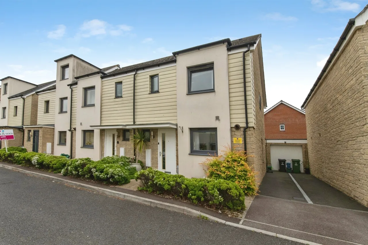3 bed house for sale, Petre Street, Axminster, EX13