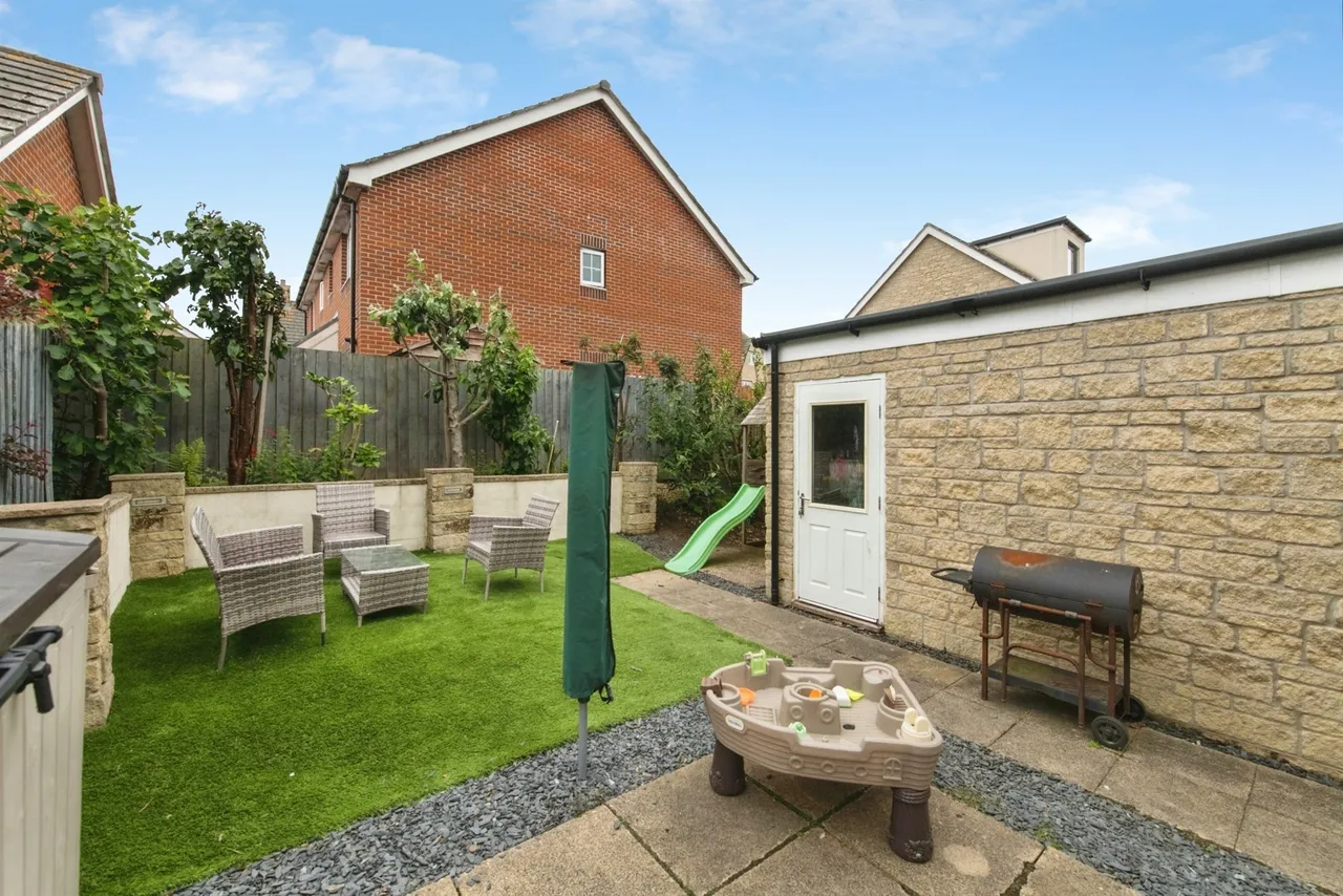 Petre Street, Axminster, EX13, photo 15
