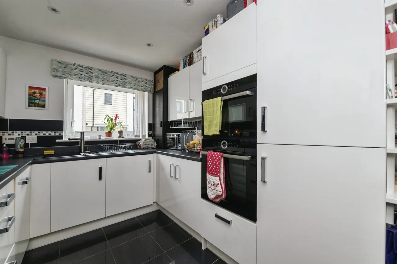 Petre Street, Axminster, EX13, photo 4