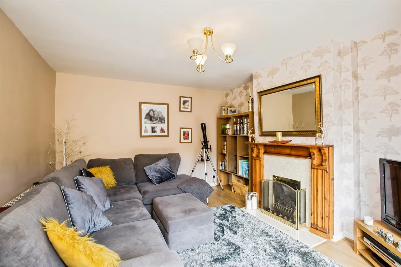 Grove Crescent, Luddendenfoot, Halifax, photo 8