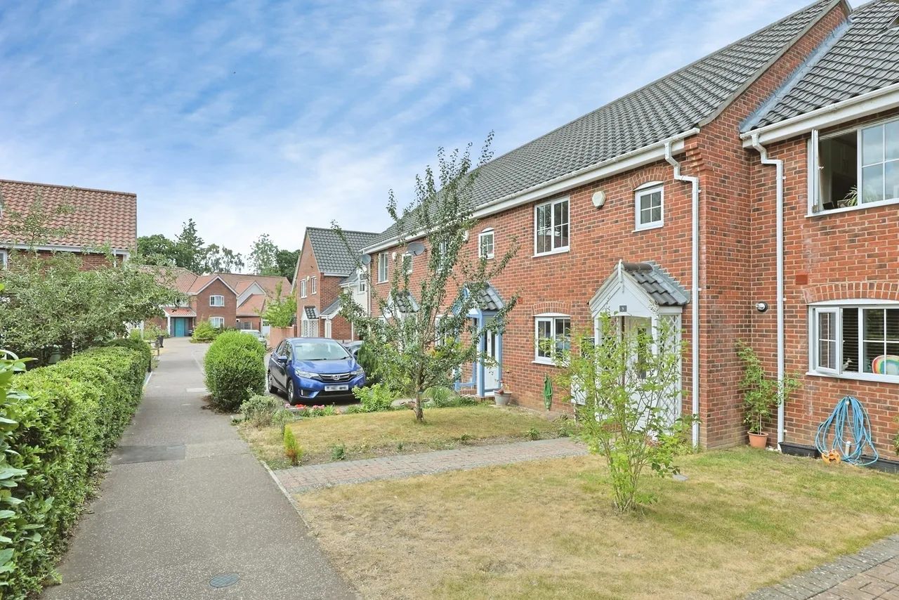 3 bed house for sale — Summer Close, Framingham Earl, Norwich, Norfolk, NR14