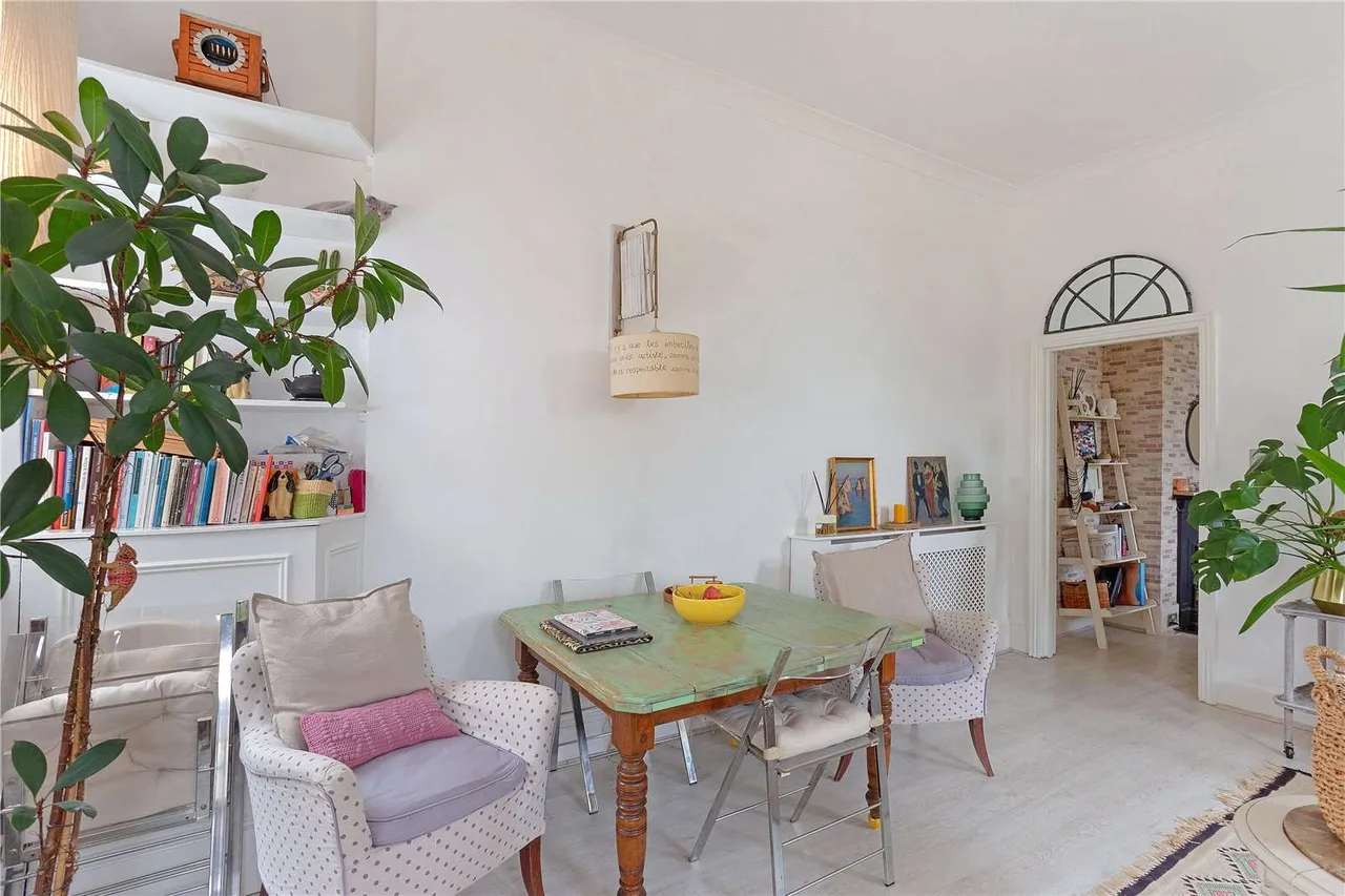 Coleherne Mansions, 228-230 Old Brompton Road, London, SW5 0DB, photo 8