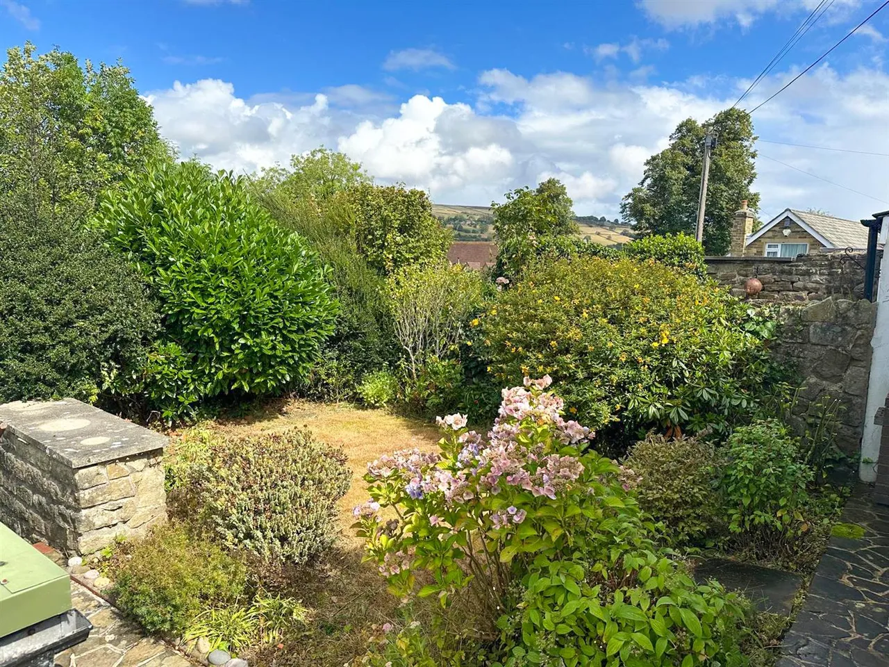 Green Head Road, Keighley, BD20 6ED, photo 22