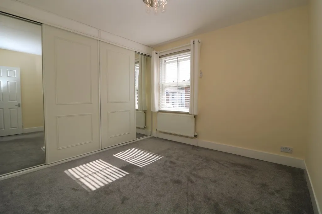 Mount Street, Dorking, RH4, photo 8