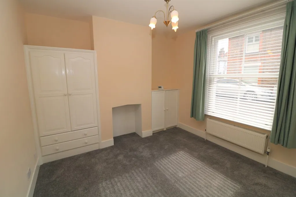 Mount Street, Dorking, RH4, photo 4