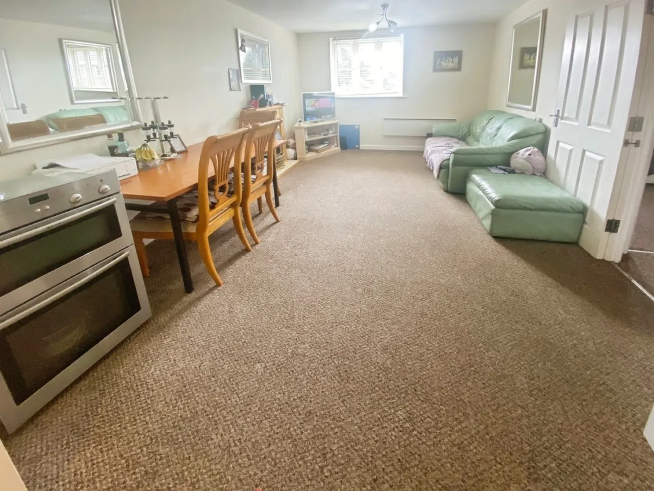 Hoddinot, Eastleigh, SO50, photo 3