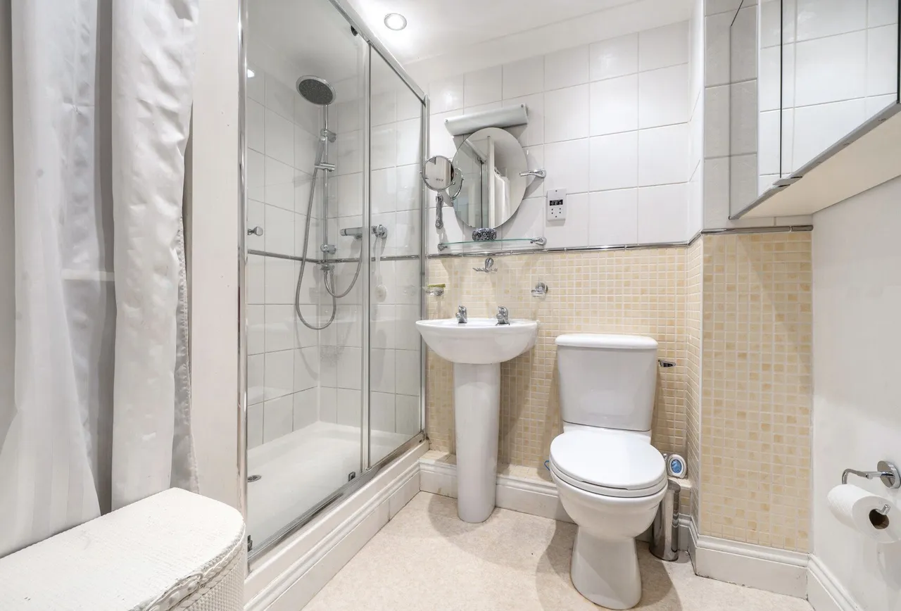 Victoria Bridge Road, Bath, BA1 3AY, photo 4