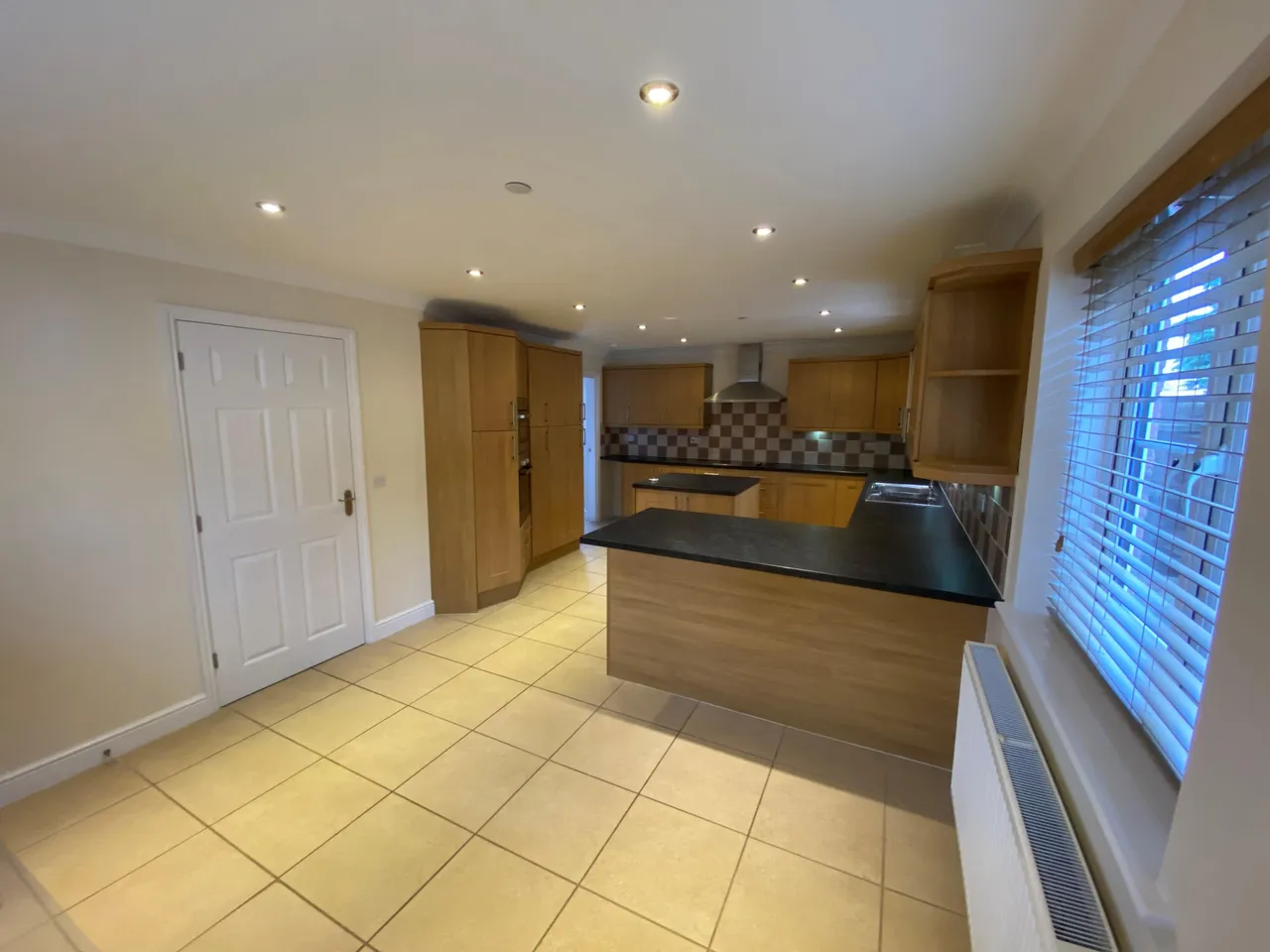 London Road, BRANDON, photo 9