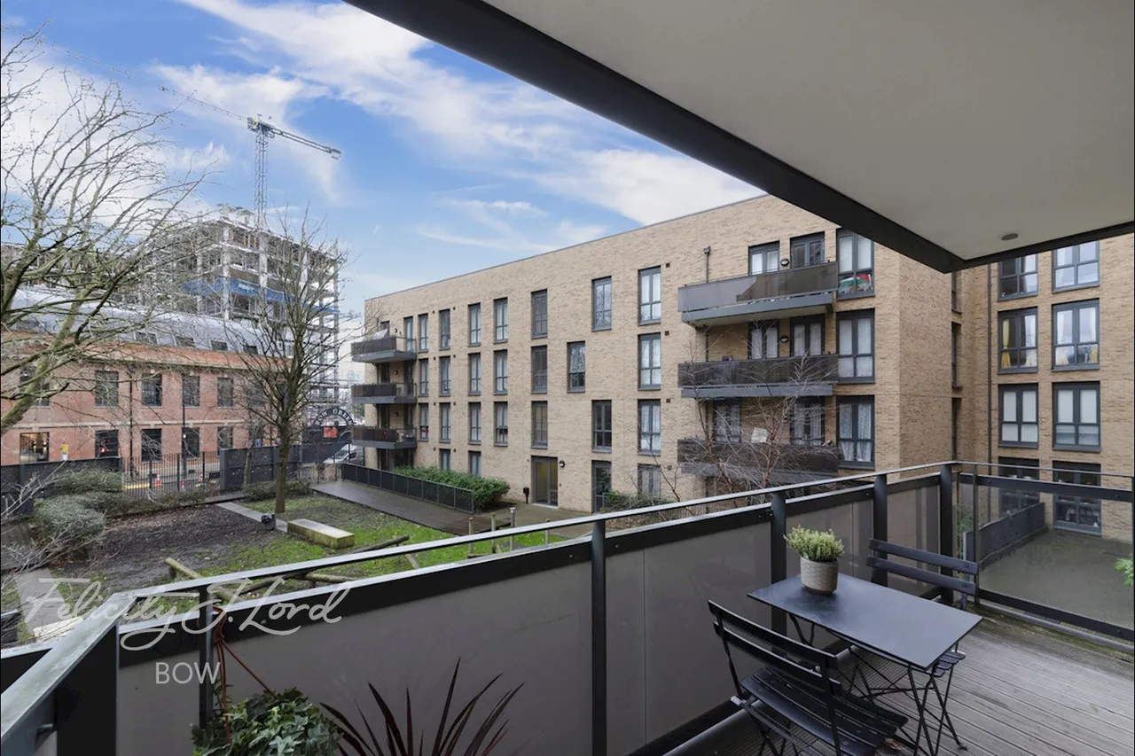 Nellie Cressall Way, London, E3, photo 12