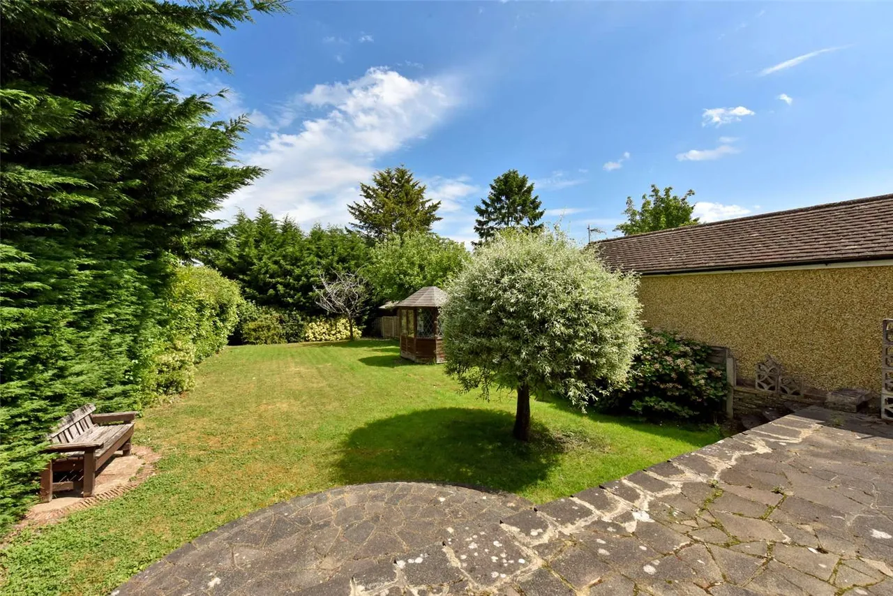 Clewer Hill Road, Windsor, SL4, photo 7