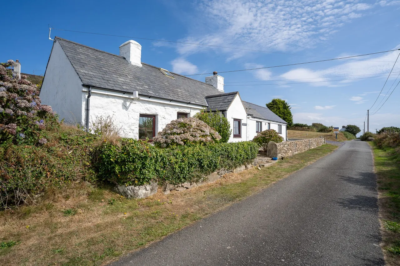 Tyddyn Difyr, Garnfadryn, Pwllheli, Gwynedd, LL53 8TG, photo 8