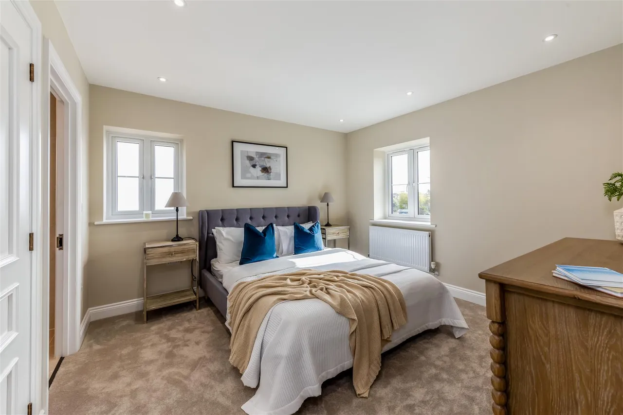 Warsash Road, Warsash, photo 6