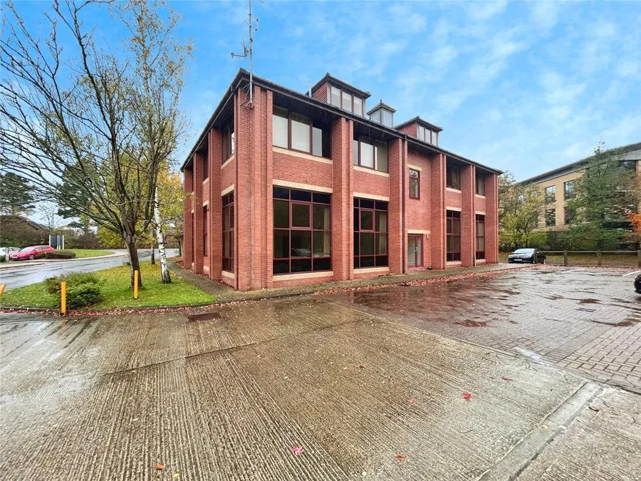 Ancells Road, Fleet, GU51, photo 15
