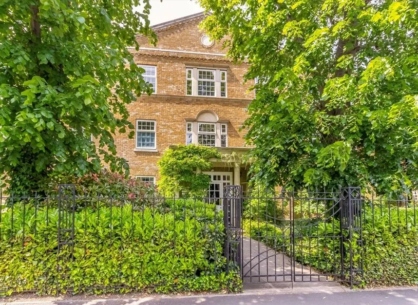 2 bed flat to rent, Balaclava Road, Surbiton, KT6