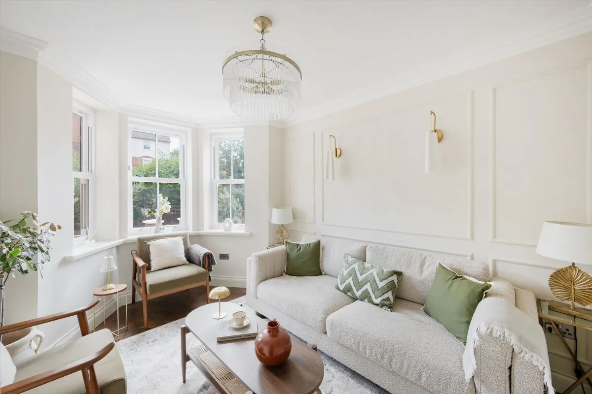 Platts Lane, London, NW3, photo 2