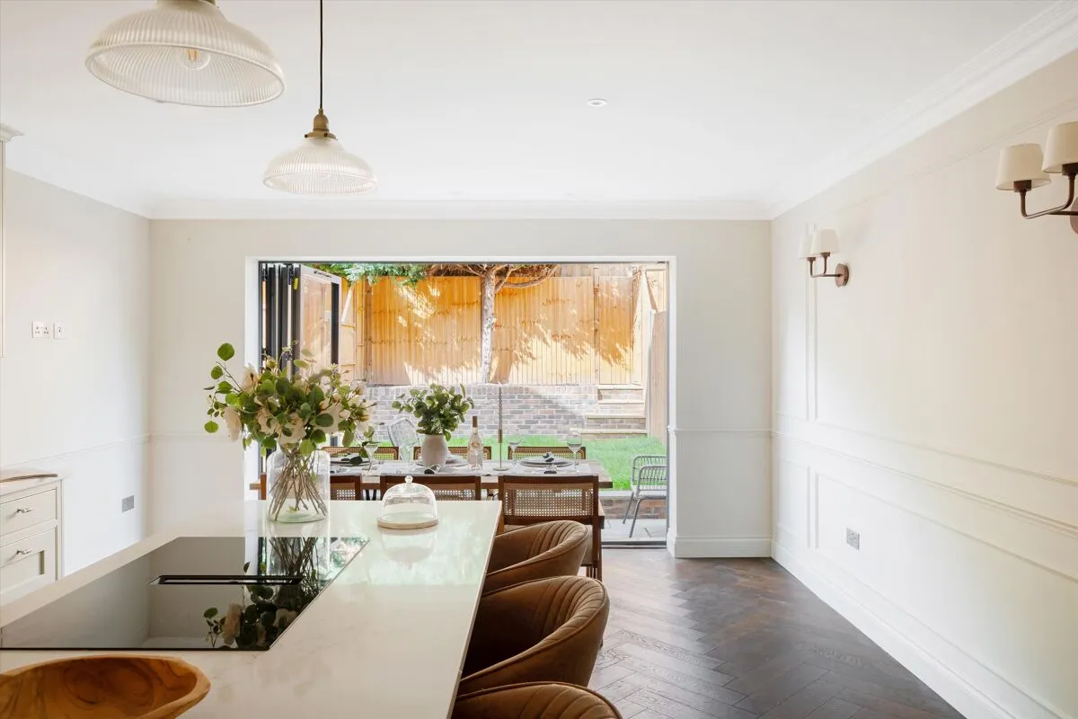 Platts Lane, London, NW3, photo 8