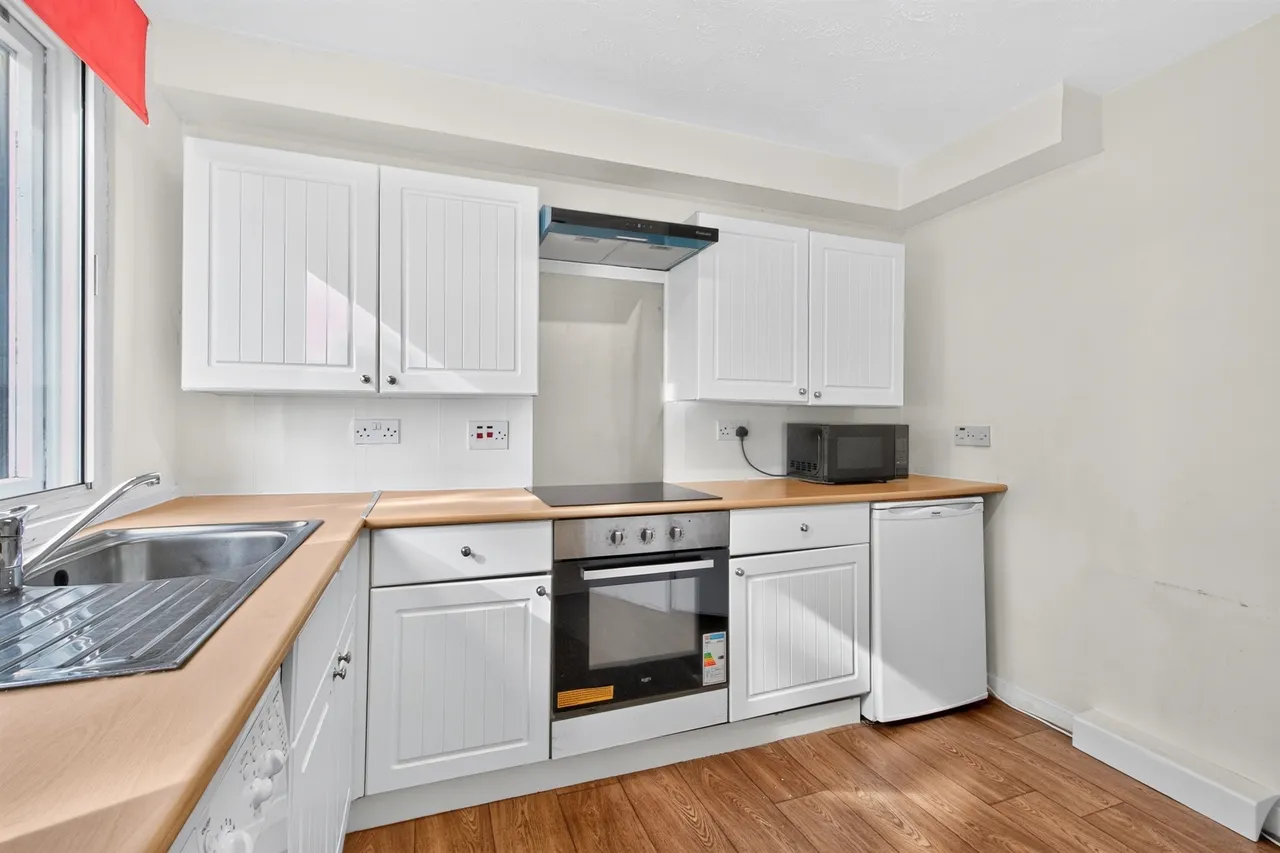 Main Street, Glasgow, G40, photo 11