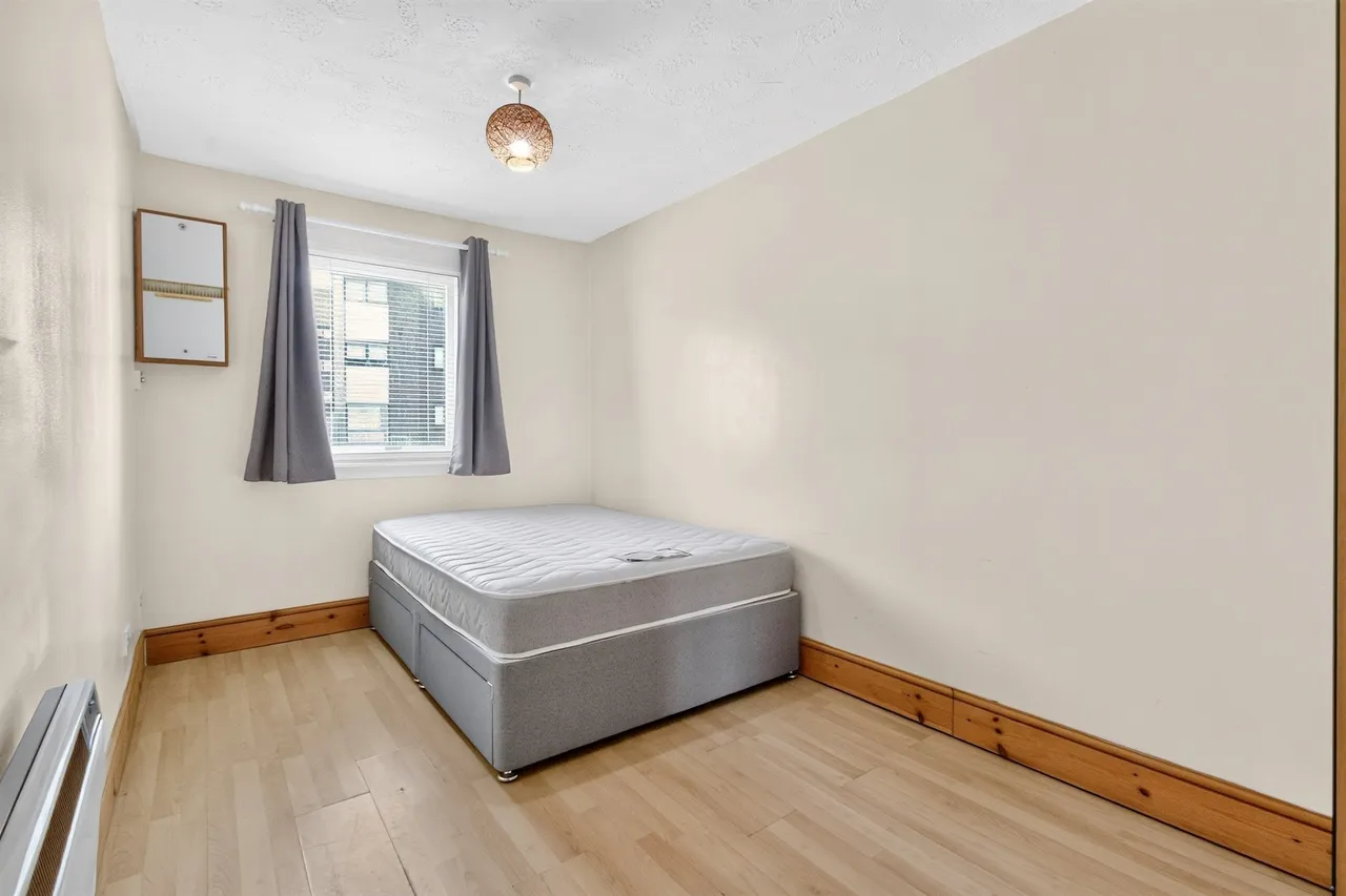 Main Street, Glasgow, G40, photo 16