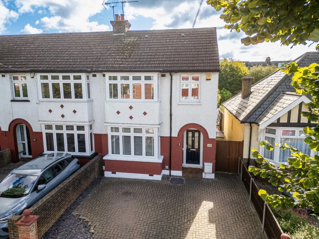 3 bed house for sale, Portland Avenue, Gravesend, DA12
