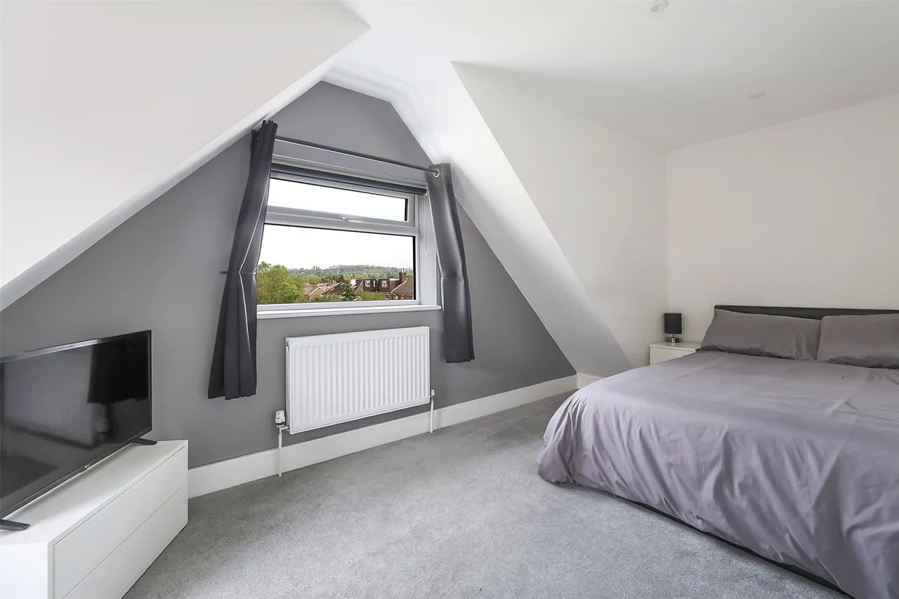 Bourne Road, Merstham, RH1, photo 6
