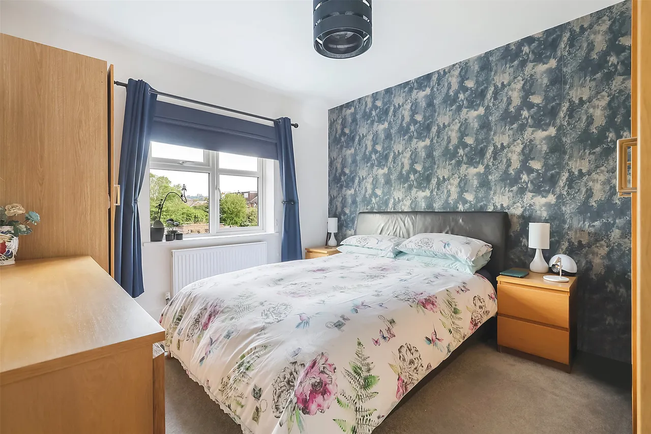 Bourne Road, Merstham, RH1, photo 5