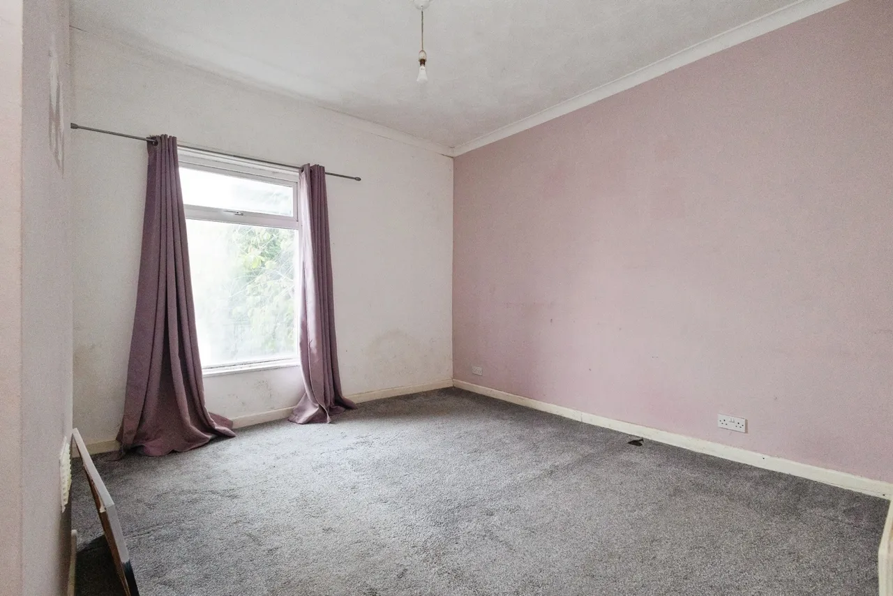 Park Square, Ashton-under-Lyne, Greater Manchester, OL6, photo 8